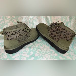 UGG NEUMEL GORE TEX MOSS GREEN BOOTS - WOMENS SZ 5 (BRAND NEW WITHOUT BOX)